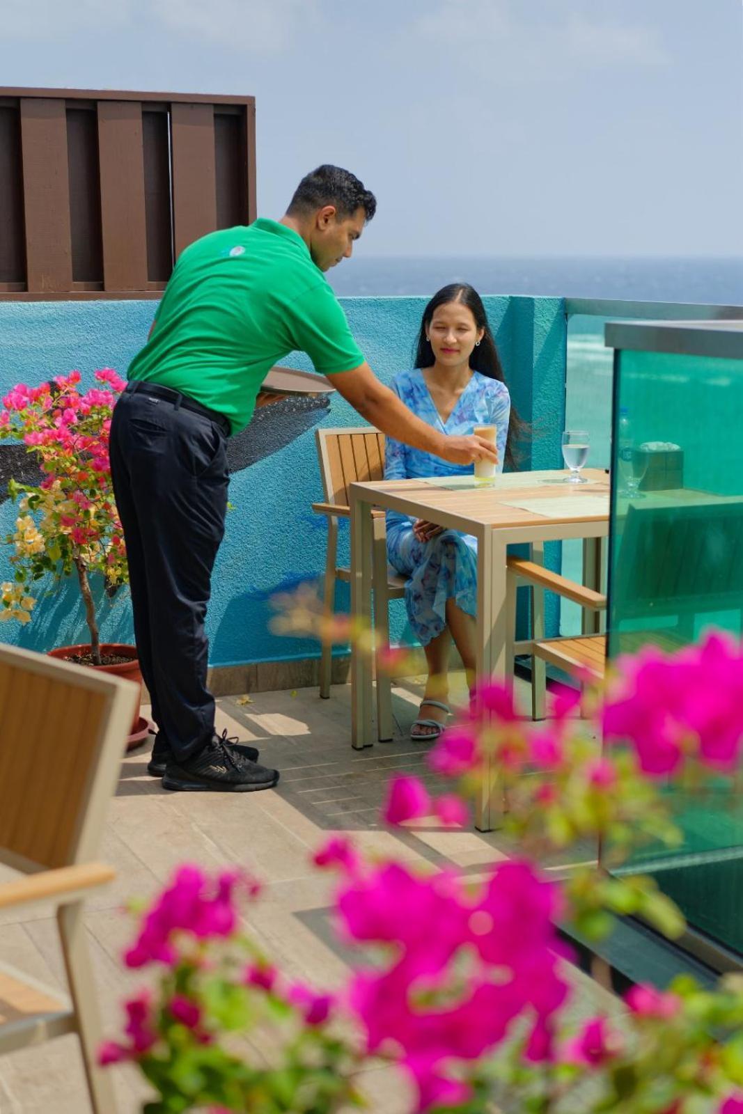 H78 Veli Hotel Hulhumale Exterior photo